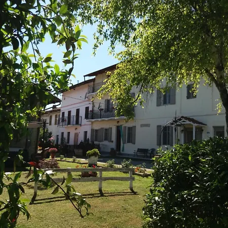 Bed & Breakfast La Favola *